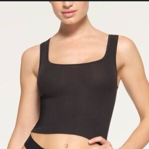 SKIMS Black Cropped Tank Top
